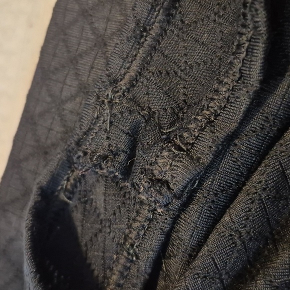 Athleta women's size large tank top, shoulder have been altered - Picture 7 of 8